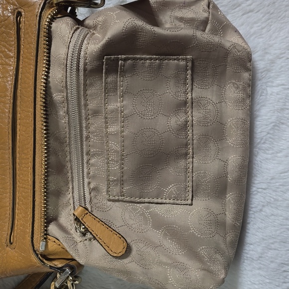 Michael Kors Crossbody Purse Tan Gold Hardware MK Shoulder Bag Adjustable Strap - Picture 11 of 16